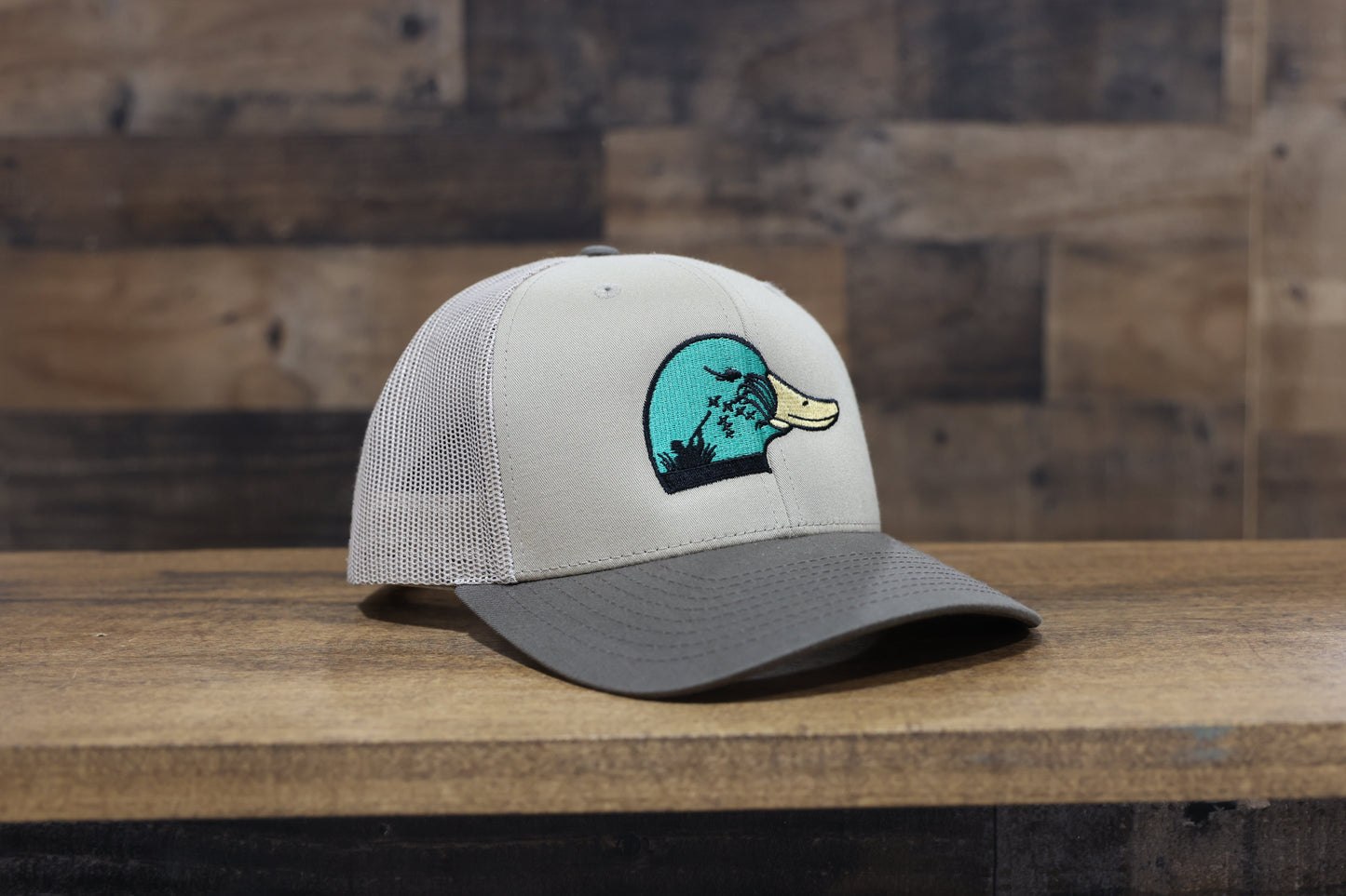 Khaki / Chocolate Duck Shooter Trucker